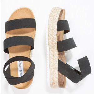 Steve Madden kimmie sandals